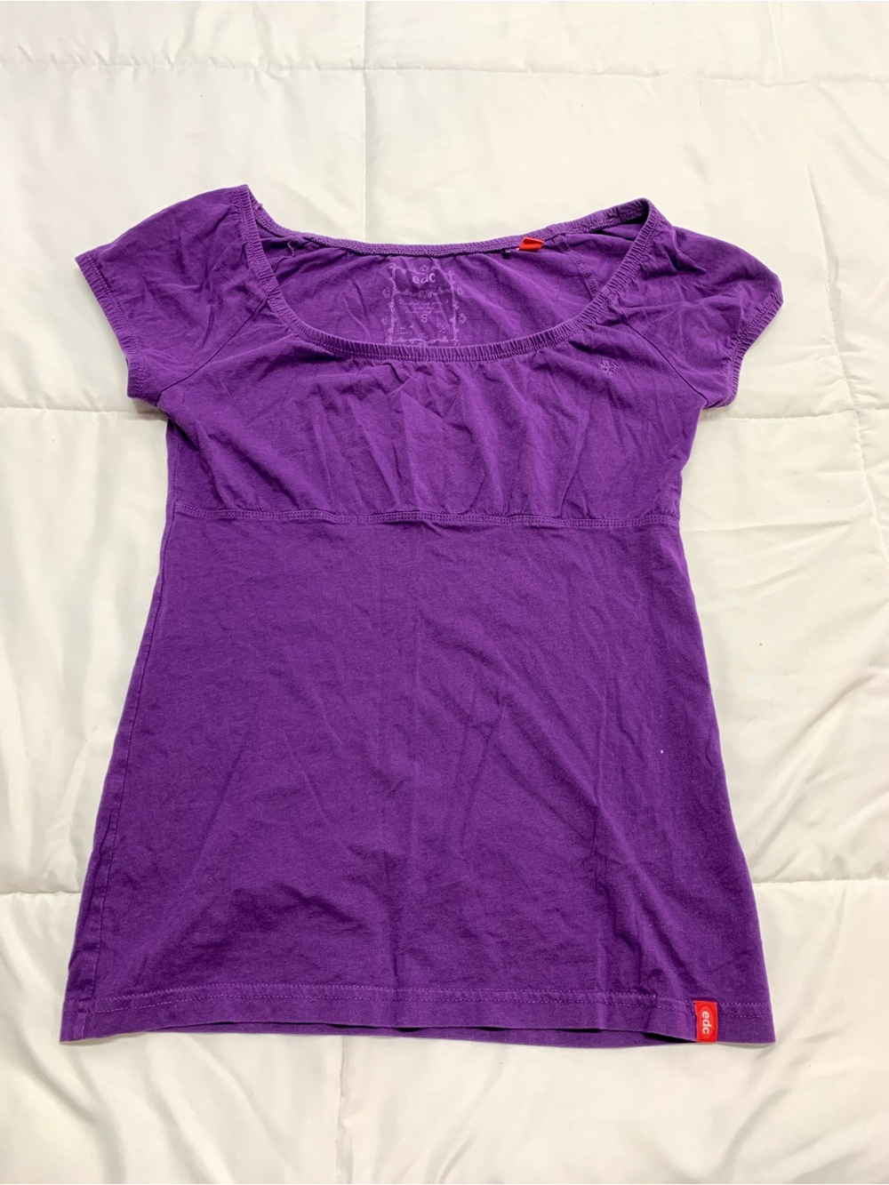 Preloved edc tshirt size S